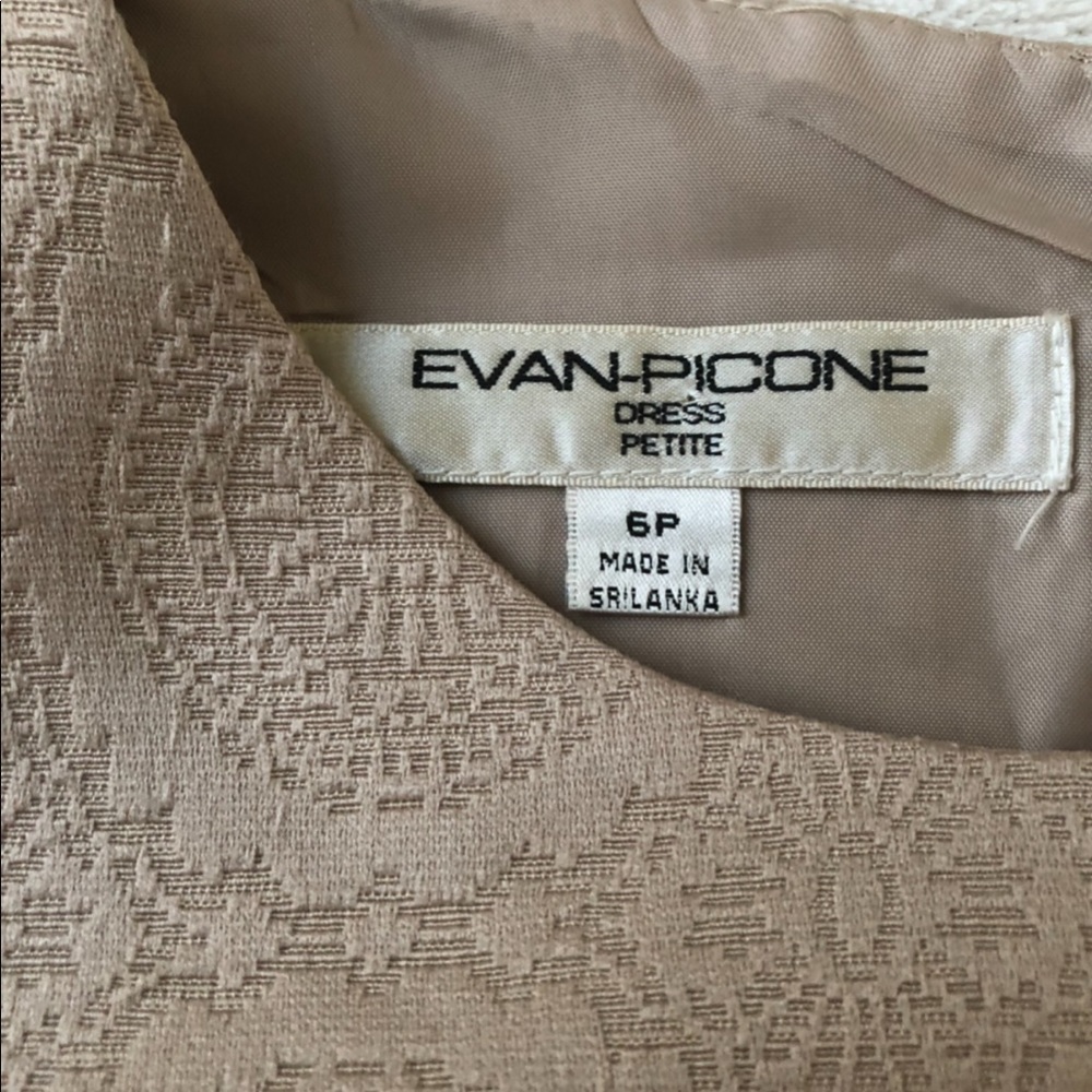 Evan-Picone classy tan dress with pockets, size 6 - Picture 3 of 4